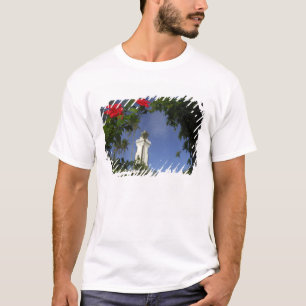South Pacific, French Polynesia,Tahiti. Hibiscus 3 T-Shirt