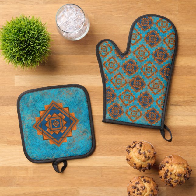 Southwest Mountain Peaks Turquoise Geometric  Oven Mitt & Pot Holder Set (Top Down)