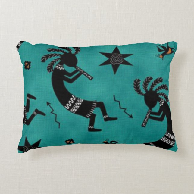 Southwestern pattern accent throw pillow (Front)
