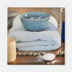 Spa still life magnet