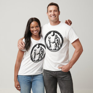 Space Alien Meeting Bigfoot T-Shirt