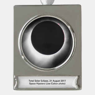 Space Hipsters Official 2017 Holiday Ornament