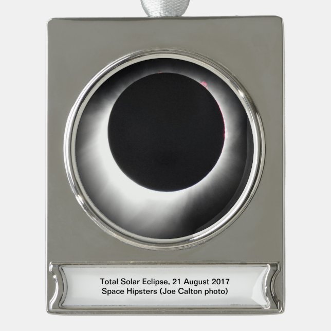 Space Hipsters Official 2017 Holiday Ornament (Front)