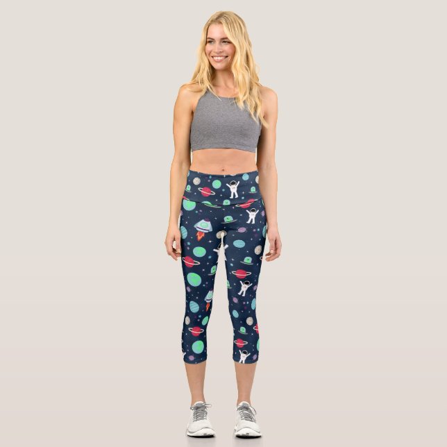 Space Pattern illustration Capri Leggings (Front)
