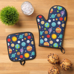 Space Pattern, Planets, Stars, Cosmos, Galaxy Oven Mitt & Pot Holder Set