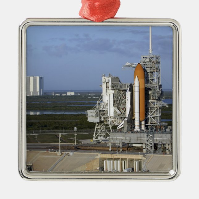 Space shuttle Atlantis 3 Metal Tree Decoration (Front)