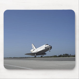 Space shuttle Atlantis approaching Runway 33 Mouse Mat