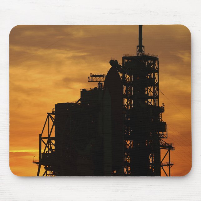 Space Shuttle Atlantis on the launch pad Mouse Mat (Front)