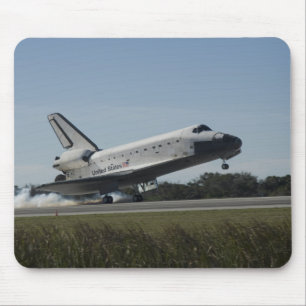 Space shuttle Atlantis touches down 2 Mouse Mat