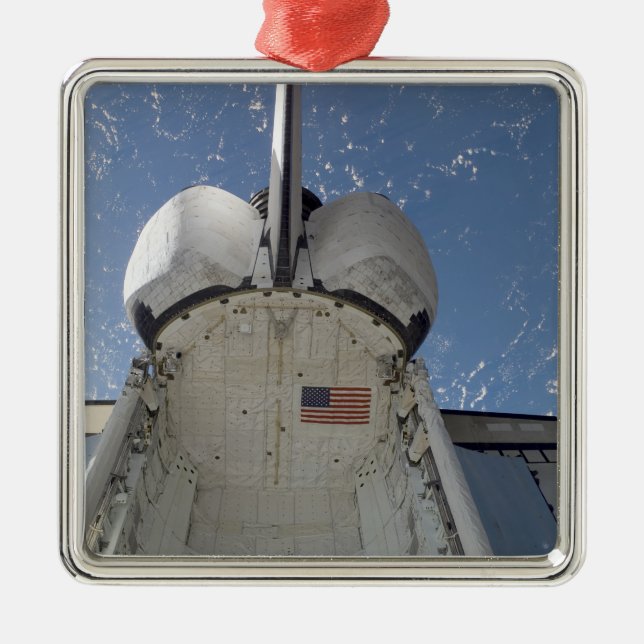 Space Shuttle Discovery 13 Metal Tree Decoration (Front)