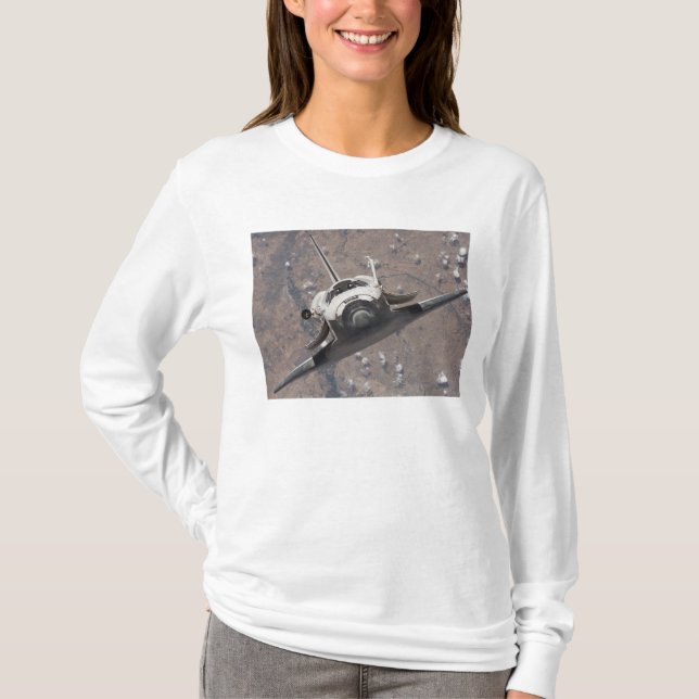 Space Shuttle Discovery 15 T-Shirt (Front)