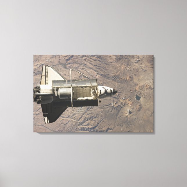 Space Shuttle Discovery 4 Canvas Print (Front)