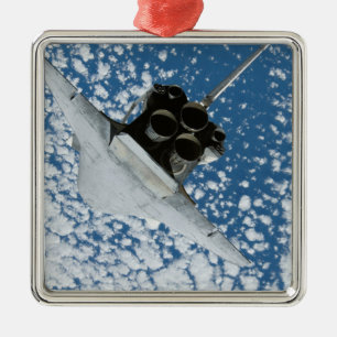Space Shuttle Discovery 8 Metal Tree Decoration