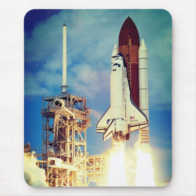 Space Shuttle Discovery Launch Mouse Mat (Front)