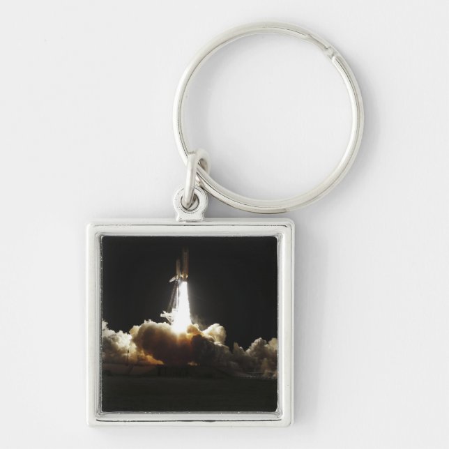 Space shuttle Discovery lifts off Key Ring (Front)