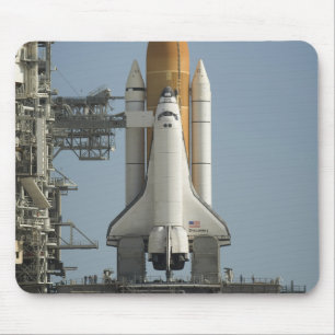 Space Shuttle Discovery sits ready Mouse Mat