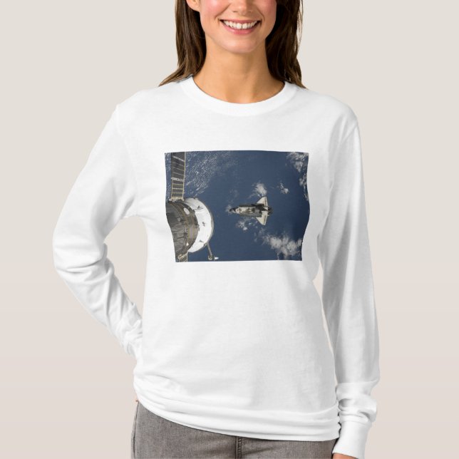 Space Shuttle Endeavour 17 T-Shirt (Front)
