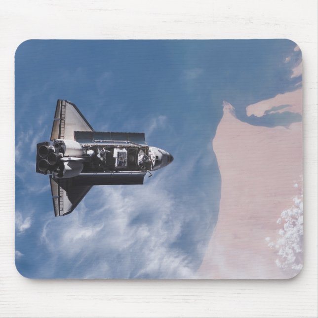 Space Shuttle Endeavour 19 Mouse Mat (Front)