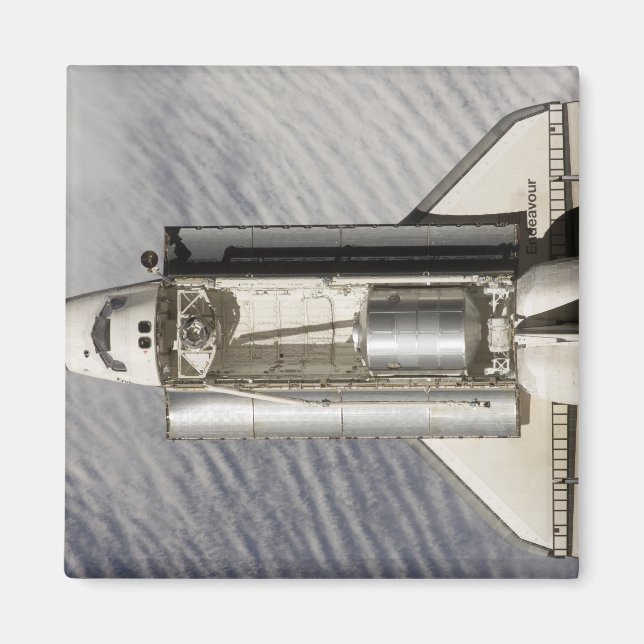 Space Shuttle Endeavour 9 Magnet (Front)