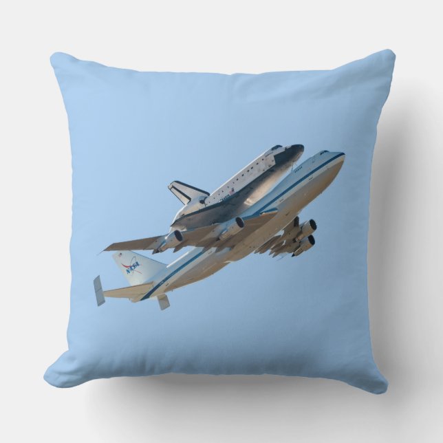 Space Shuttle Endeavour final flight photo Cushion (Front)