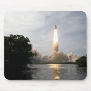 Space Shuttle Endeavour lifts off 4 Mouse Mat