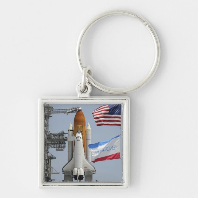 Space Shuttle Endeavour on the launch pad 3 Key Ring (Front)