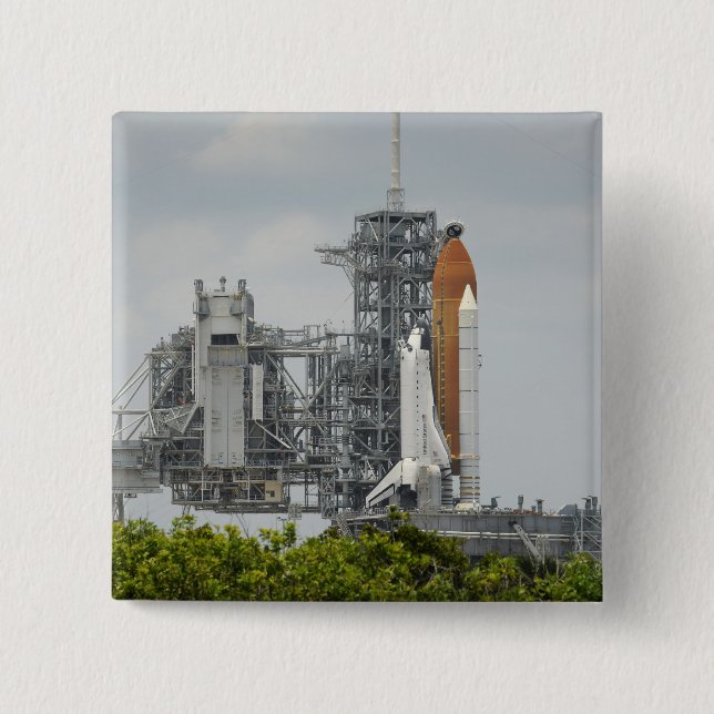 Space Shuttle Endeavour on the launch pad 5 15 Cm Square Badge (Front)