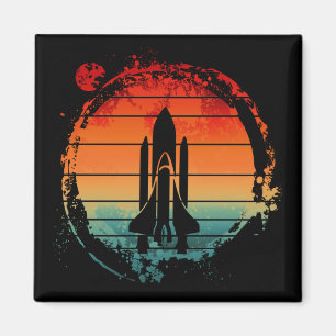 SPACE SHUTTLE VINTAGE MAGNET