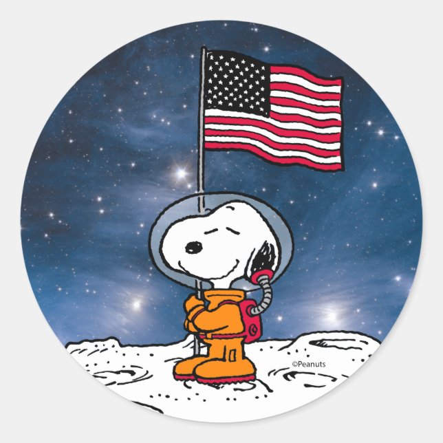 SPACE | Snoopy With Flag Astronaut Classic Round Sticker (Front)
