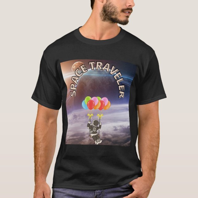 Space traveller T-Shirt (Front)