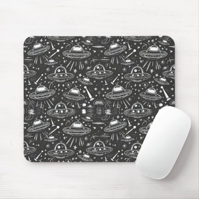 Spaceship Pattern Mouse Mat (With Mouse)