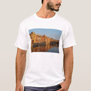 Spain. Catalonia. Gerona. Houses on the Onyar T-Shirt