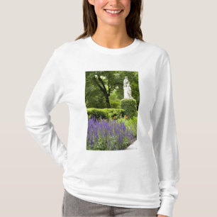 Spain, Madrid. Royal Botanic Garden aka Real T-Shirt