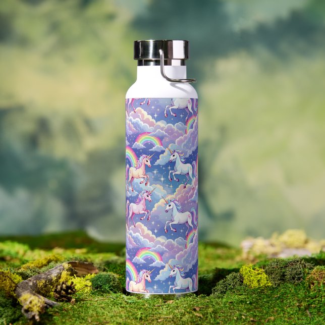 Sparkly rainbow and unicorns on clouds water bottle (Outdoor)