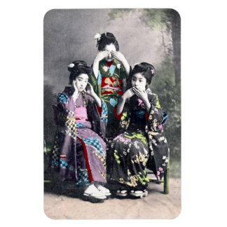 Speak No Evil, Sitting (1910) Magnet