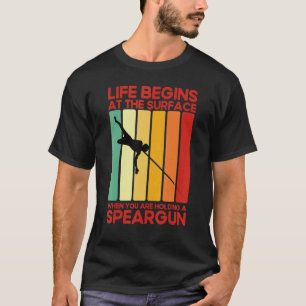 Spearfisher Vintage Apnoe Diver Freediving Spearfi T-Shirt