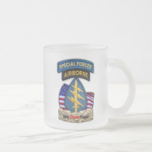special forces green berets sfg patch frosty Mug