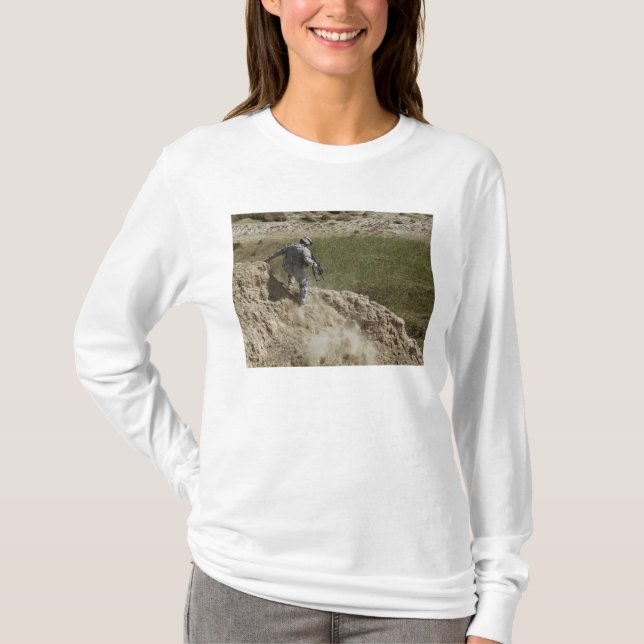Specialist climbs down T-Shirt (Front)