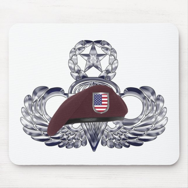 Specially Designed Beret on Airborne Wings s Mouse Mat (Front)