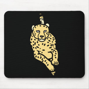 Speedy running cheetah wild cat animal hunting for mouse mat