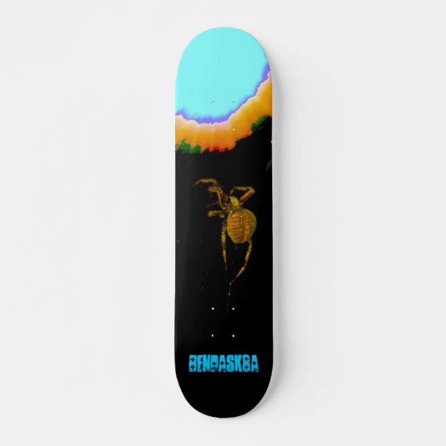 spider rises skateboard (Front)