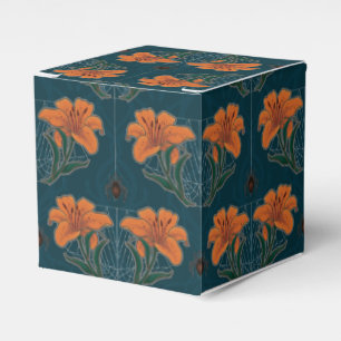 Spiders & Lilies Spooky Halloween Vintage Pattern Favour Box