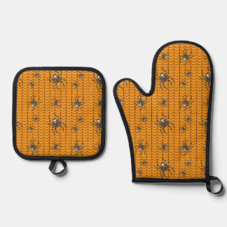Spiders on Parade Oven Mitt & Pot Holder Set