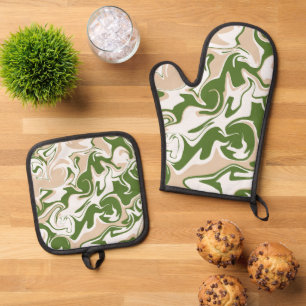 Spill - White, Sand and Palm Green Oven Mitt & Pot Holder Set