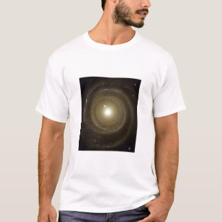 Spiral Galaxy NGC4622 Spins Backwards T-Shirt
