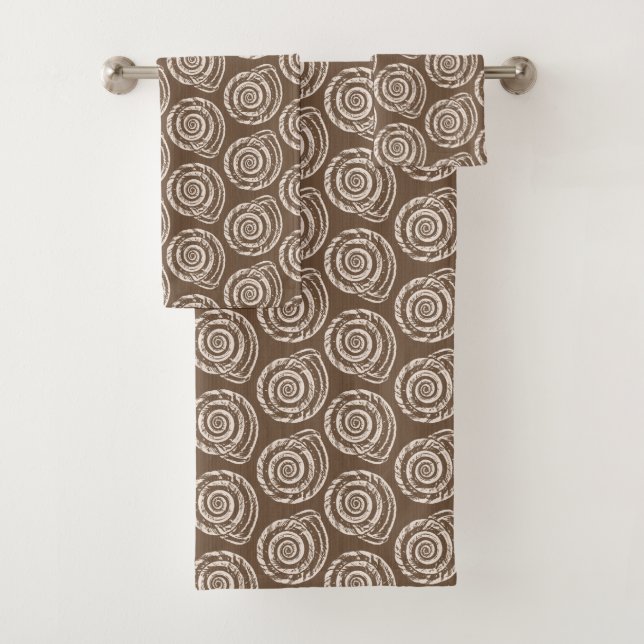 Spiral Seashell Block Print, Taupe Tan and Cream Bath Towel Set (Insitu)