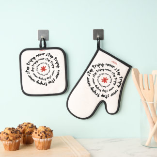 Spiralling Motivation: Never Stop Trying Design Oven Mitt & Pot Holder Set