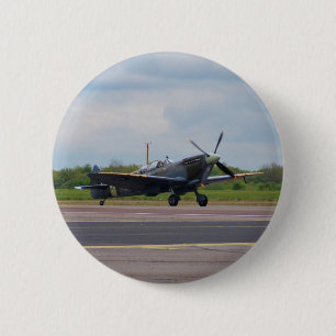 Spitfire On The Runway 6 Cm Round Badge