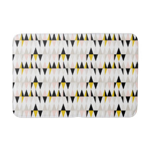 Split Geometric Triangle Pattern Bath Mat