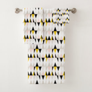Split Geometric Triangle Pattern Bath Towel Set